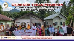 Pengurus DPC Gerindra Gorontalo Utara meninjau sekaligus menyalurkan bantuan kepada warga terdampak banjir di Kecamatan Biau.
